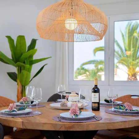 Falcon Crest By Interhome *